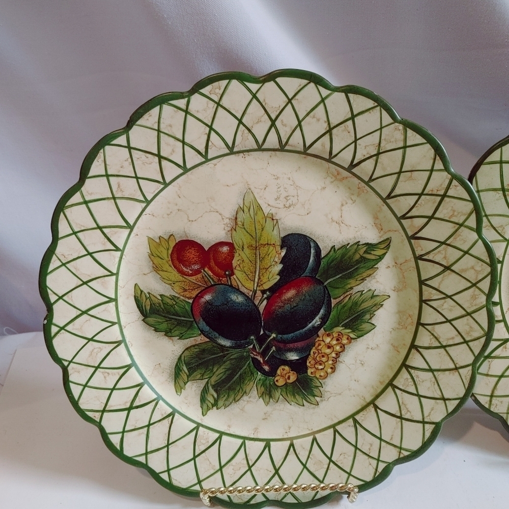 Set of 3 Hand Painted Textured Wall Hanging plates - Picture 2 of 10